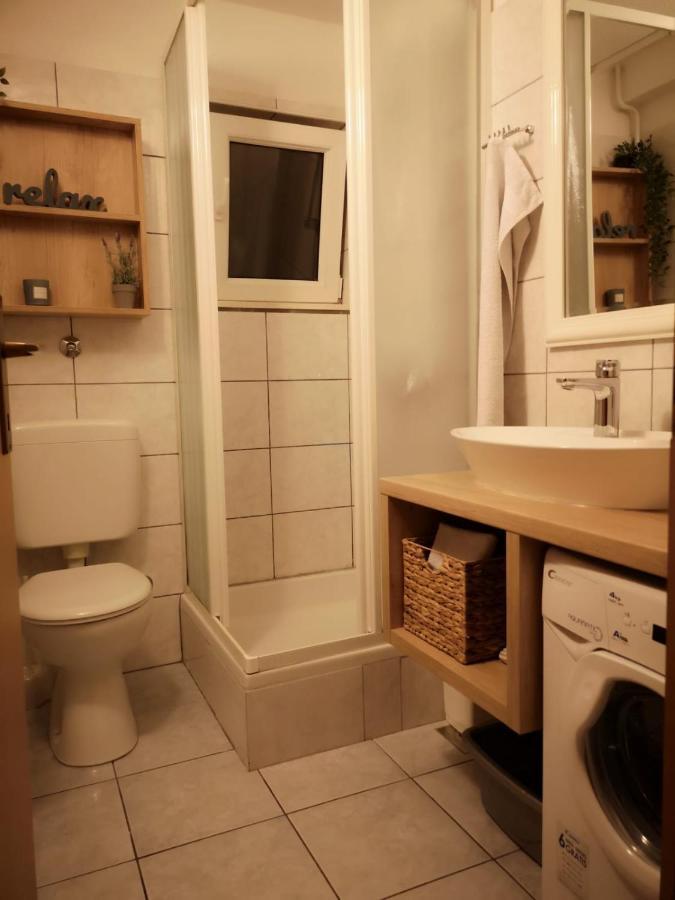 Baska Voda - Apartmani Vesna エクステリア 写真