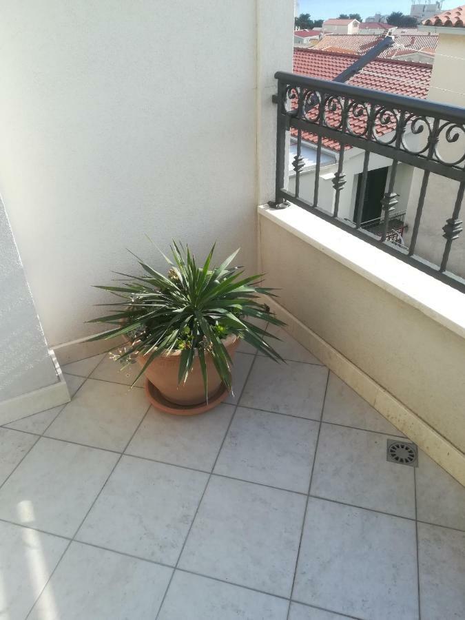 Baska Voda - Apartmani Vesna エクステリア 写真
