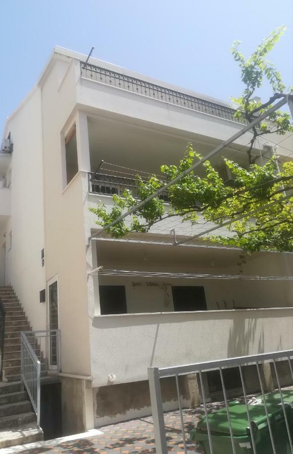 Baska Voda - Apartmani Vesna エクステリア 写真